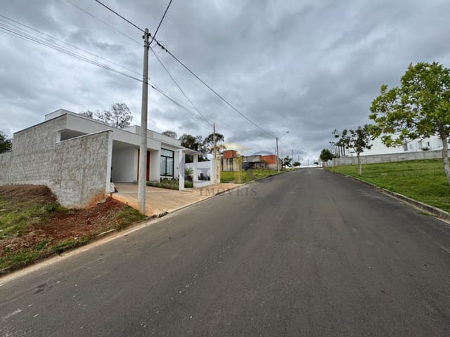 Terreno com 275m², à venda, no bairro Jardim São Lucas em Salto de Pirapora