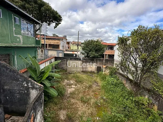 Terreno com 350m², à venda, no bairro Esplanada em Belo Horizonte