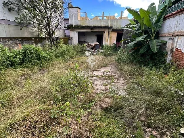 Terreno com 350m², à venda, no bairro Esplanada em Belo Horizonte