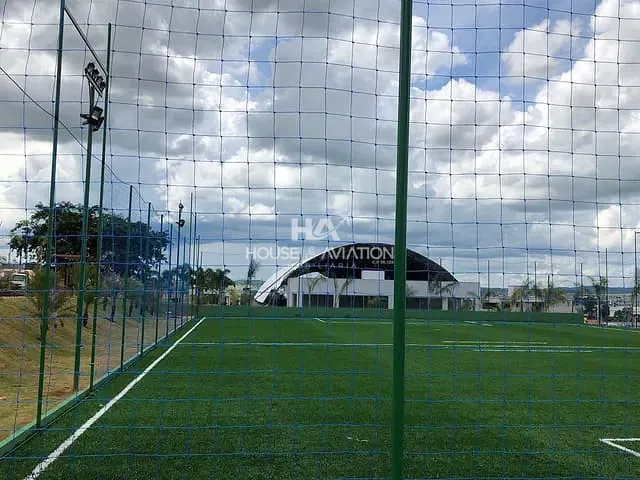 Terreno com 360m², à venda, no bairro Residencial Condomínio Jardim Veneza em Senador Canedo