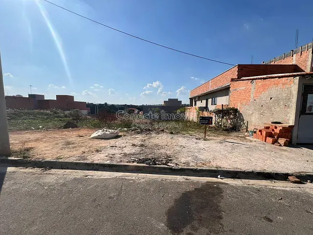 Terreno com 125m², à venda, no bairro Recanto Camanducaia em Jaguariúna