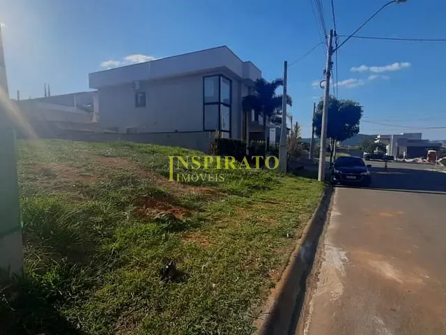 Terreno com 300m², à venda, no bairro São Venâncio em Itupeva