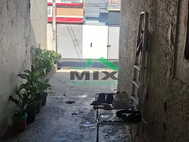 Terreno com 250m², à venda, no bairro Canhema em Diadema
