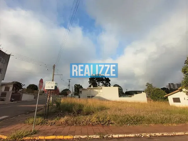 Terreno com 658m², à venda, no bairro Progresso em Marau