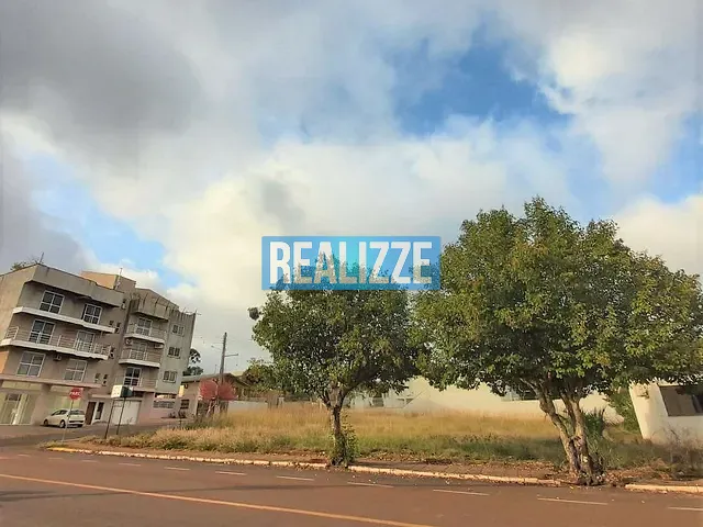 Terreno com 658m², à venda, no bairro Progresso em Marau