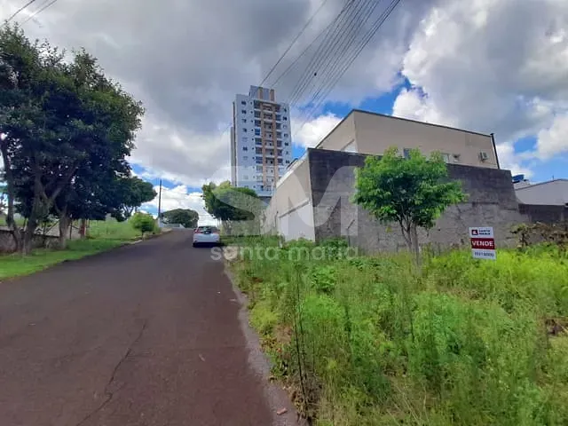 Terreno com 394m², à venda, no bairro Presidente Médici em Chapecó