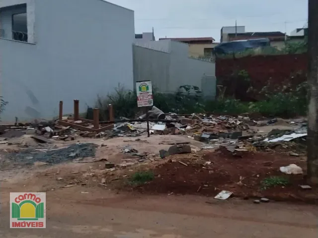 Terreno com 300m², à venda, no bairro Residencial Vale do Sol em Anápolis