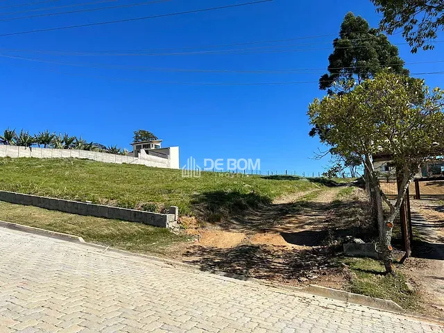 Terreno com 1948m², à venda, no bairro Estrada em Poços de Caldas
