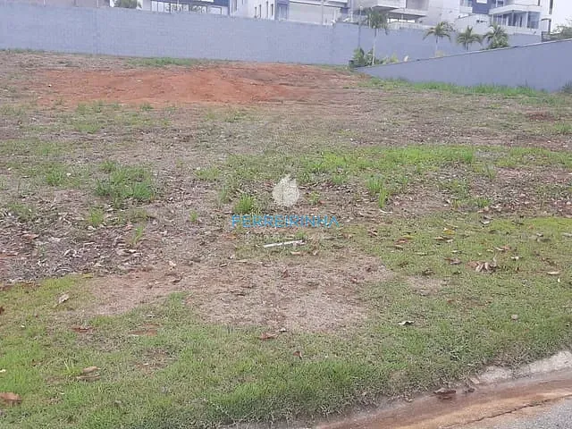 Terreno com 600m², à venda, no bairro Condomínio Residencial Colinas do Paratehy em São José dos Campos