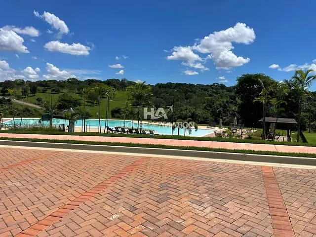 Terreno com 267m², à venda, no bairro JARDINS PARMA em Senador Canedo