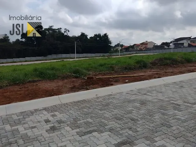 Terreno com 360m², à venda, no bairro Jardim Maria Cândida em Caçapava