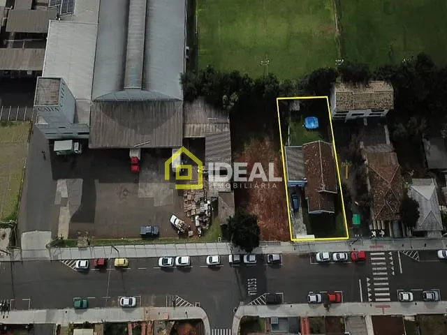 Terreno com 544m², à venda, no bairro Centro em Concórdia