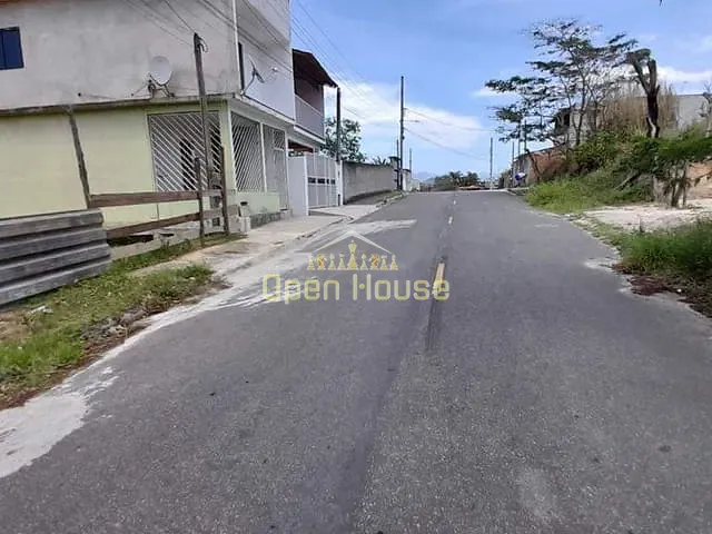 Terreno com 300m², à venda, no bairro Roma em Volta Redonda