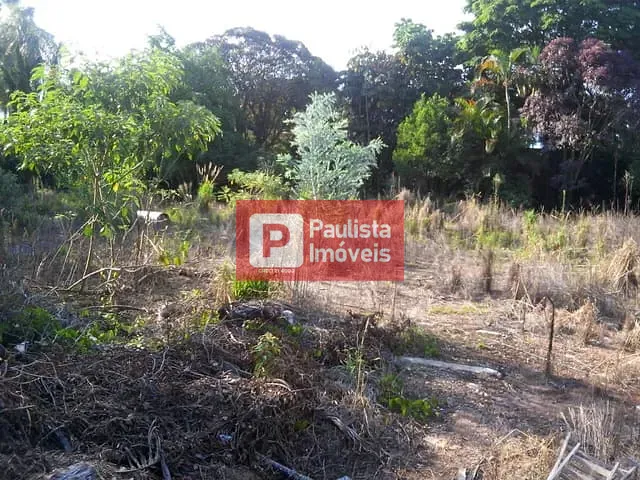 Terreno com 1400m², à venda, no bairro Interlagos em São Paulo