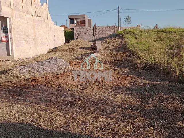 Terreno com 150m², à venda, no bairro Vila Areao em Taubaté