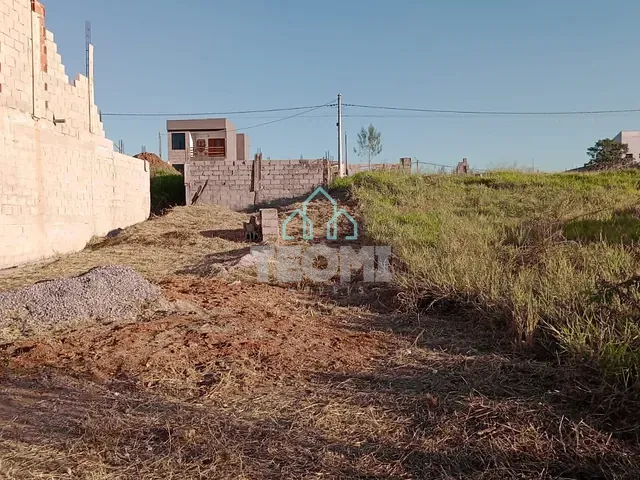 Terreno com 150m², à venda, no bairro Vila Areao em Taubaté