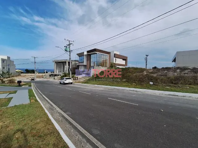 Terreno com 464m², à venda, no bairro Nossa Senhora da Vitória em Ilhéus
