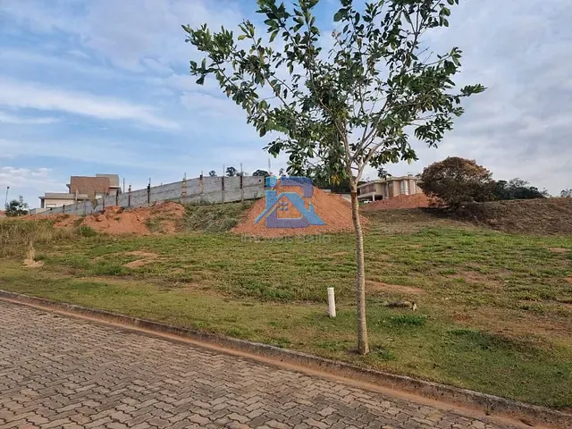 Terreno com 640m², à venda, no bairro Zona Rural em Itatiba