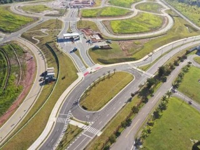Terreno com 331m², à venda, no bairro Urbanova em São José dos Campos