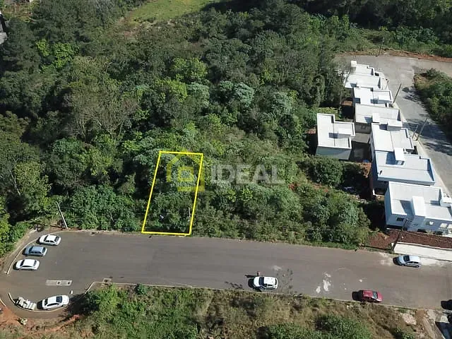 Terreno com 360m², à venda, no bairro Primavera em Concórdia