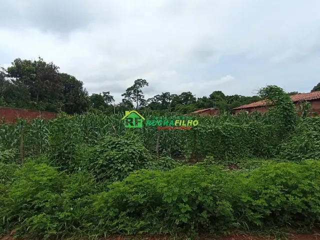 Terreno à venda, no bairro Todos os Santos em Teresina