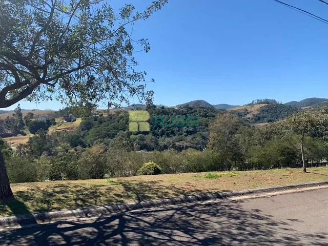 Terreno com 1000m², à venda, no bairro Canaã em Jambeiro