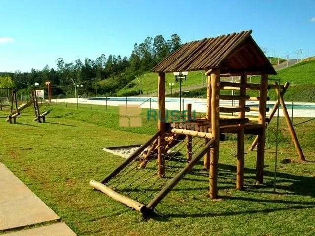 Terreno com 1000m², à venda, no bairro Canaã em Jambeiro