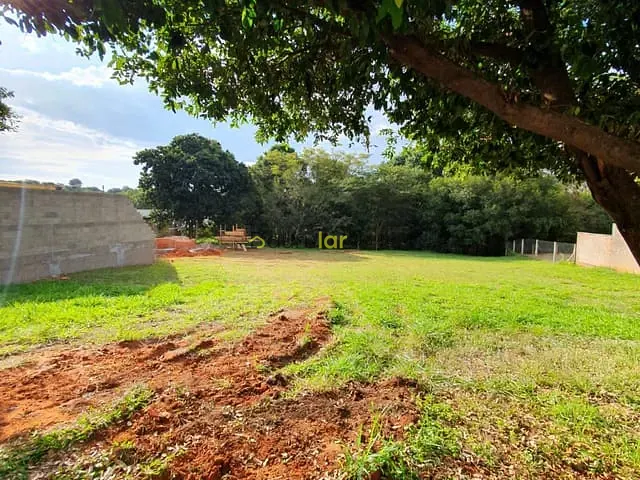 Terreno com 436m², à venda, no bairro Residencial Vale Florido em Piratininga