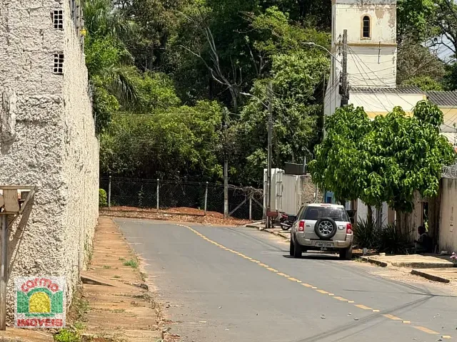 Terreno com 330m², à venda, no bairro Setor Summerville 1ª e 2ª Etapa em Anápolis