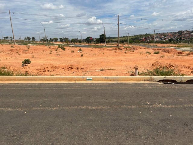 Terreno com 140m², à venda, no bairro Jardim Novo Maracanã em Campinas