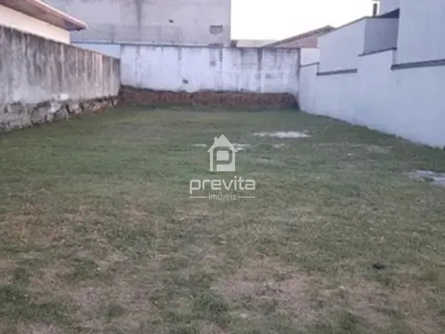 Terreno com 260m², à venda, no bairro Piracangaguá em Taubaté
