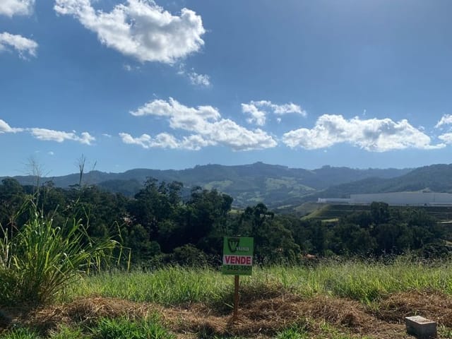 Terreno com 200m², à venda, no bairro Ponte Nova em Extrema