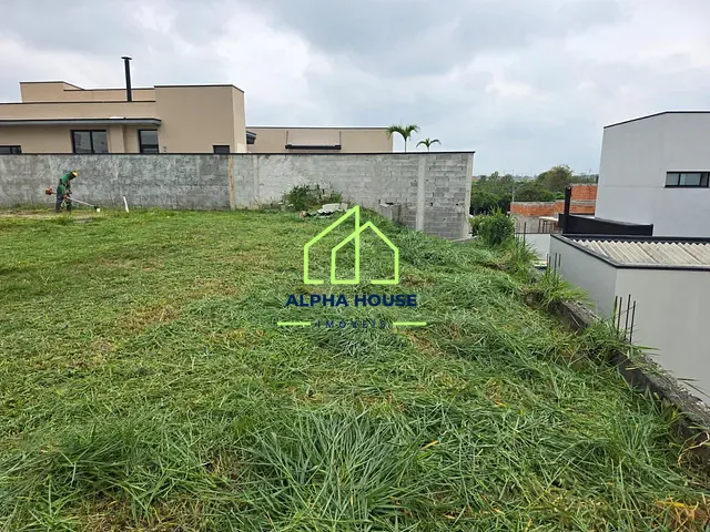 Terreno com 673m², à venda, no bairro Colonial Village II em Pindamonhangaba