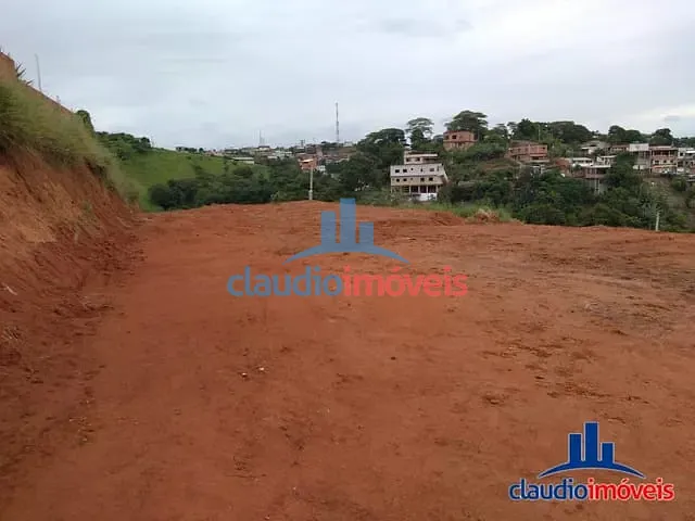 Terreno à venda, no bairro Piteiras em Barra Mansa