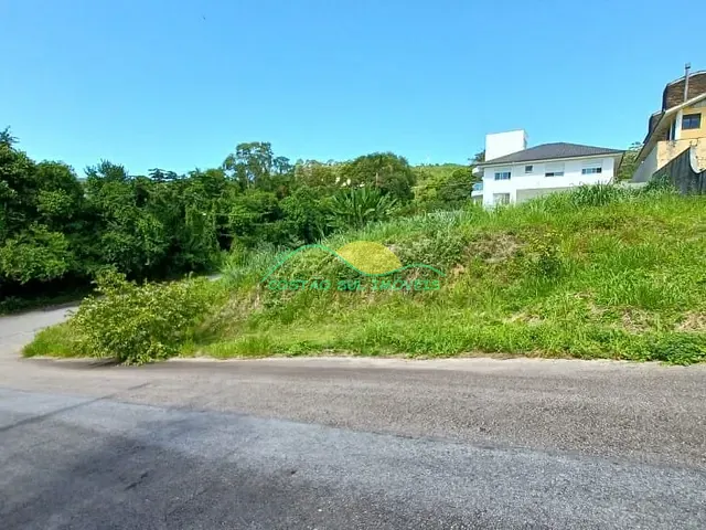 Terreno com 855m², à venda, no bairro João Paulo em Florianópolis