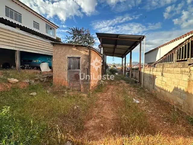 Terreno com 420m², à venda, no bairro Goiânia em Belo Horizonte