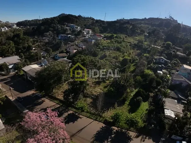 Terreno com 6000m², à venda, no bairro Arvoredo em Concórdia