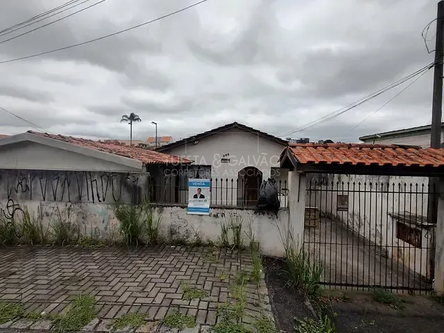 Terreno com 440m² 4 quartos e 2 banheiros, à venda, no bairro Pinheirinho em Curitiba