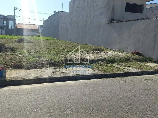 Terreno com 176m², à venda, no bairro Loteamento Santa Clara em Pindamonhangaba