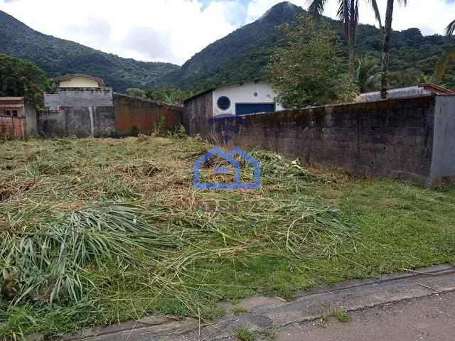 Terreno com 402m², à venda, no bairro Verde Mar em Caraguatatuba