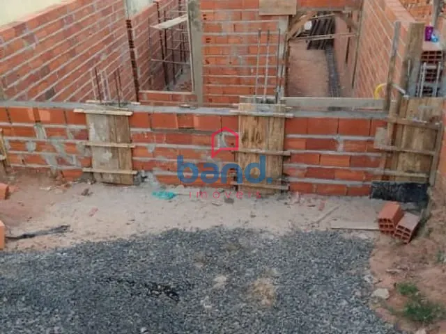 Terreno com 125m², à venda, no bairro Jardim Porungal em Porto Feliz