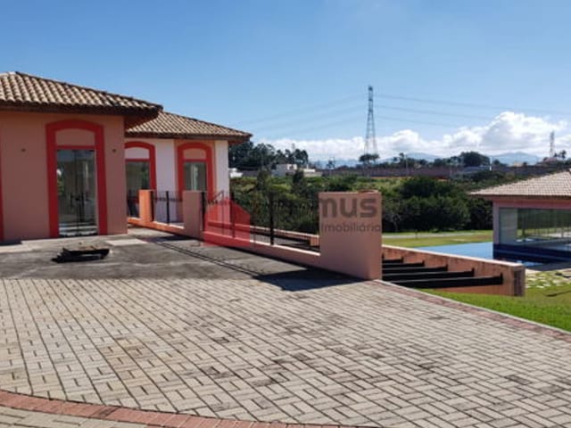 Terreno com 642m², à venda, no bairro Alto do Cardoso em Pindamonhangaba