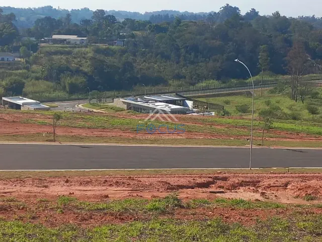 Terreno com 1506m², à venda, no bairro Ivoturucaia em Jundiaí