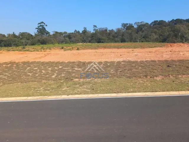 Terreno com 1506m², à venda, no bairro Ivoturucaia em Jundiaí