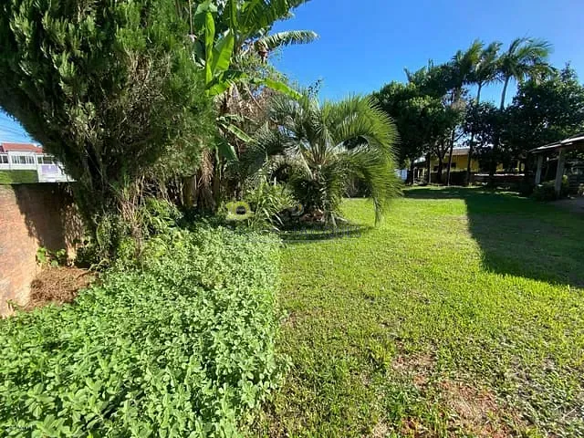Terreno com 832m², à venda, no bairro Caminho Novo em Palhoça