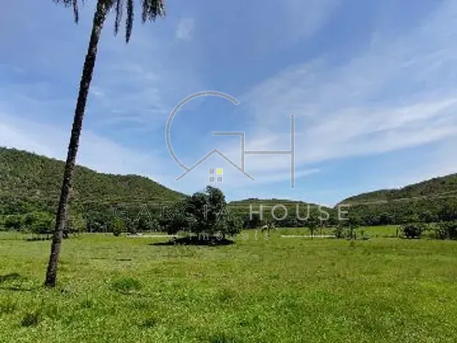 Terreno com 1830m², à venda, no bairro Macaúba  em Sacramento
