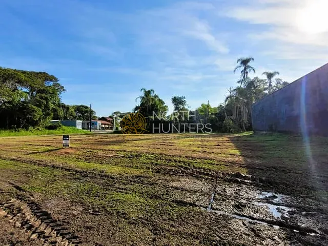 Terreno com 627m², à venda, no bairro Nova Barra Velha em Barra Velha