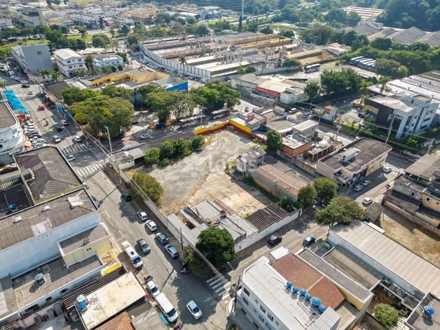 Terreno com 1870m², à venda ou para alugar, no bairro Altos de Jordanésia (Jordanésia) em Cajamar