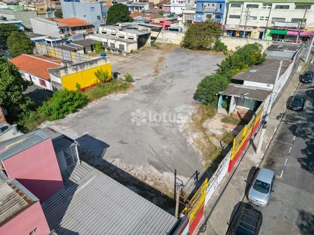 Terreno com 1870m², à venda ou para alugar, no bairro Altos de Jordanésia (Jordanésia) em Cajamar