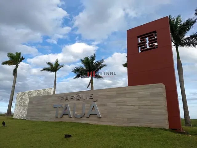 Terreno com 256m², à venda, no bairro Gleba Simon Frazer em Londrina